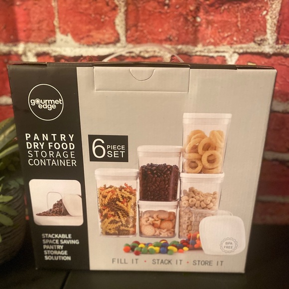 Dry food storage containers - Picture 1 of 3